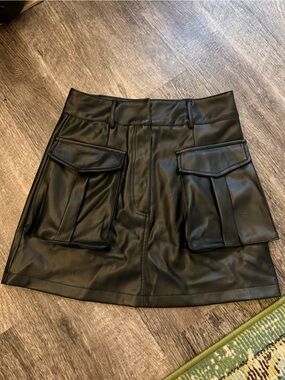 Black Faux Leather Cargo Pocket Mini Skirt